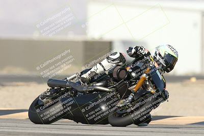 media/Jan-15-2026-Racers Edge (Thu) [[dfebeb70ab]]/2-A Group/Session 3 (Turn 16)/